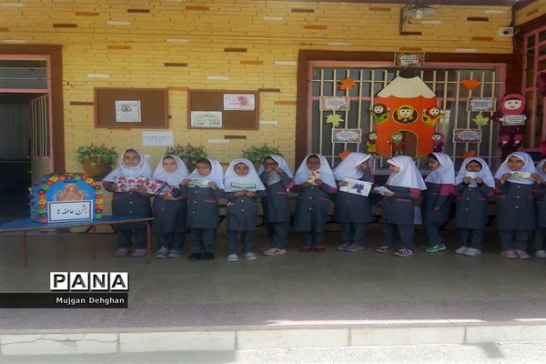 سیل مهربانی دانش‌آموزان دبستان شهید‌آریایی