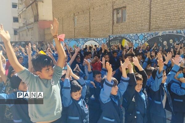 جشن میلاد پیامبر در مدارس رودهن