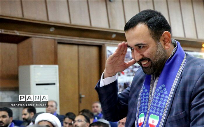 خاطراتی که از پدر سازمان دانش‌آموزی برای دخترانش ماند/ فیلم