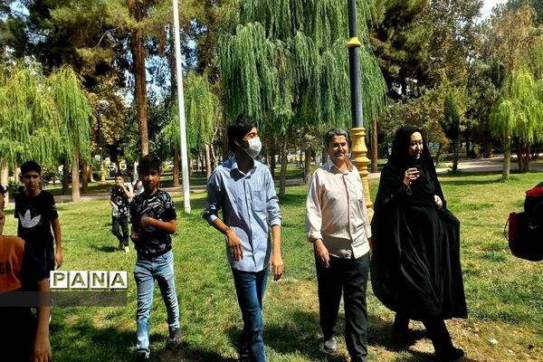 سومین اردوی یکروزه دهه هشتادی‌ها در بوستان ۱۵ خرداد شهرستان ورامین