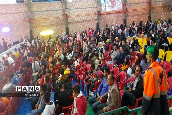 جشن بزرگ میلاد پیامبر اکرم ( ص) و هفته وحدت در شهرستان‌فیروزکوه