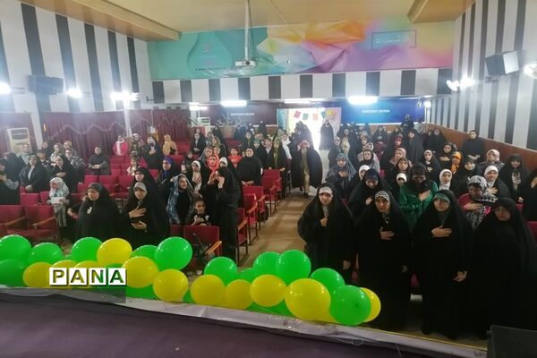 جشن میلاد با سعادت پیامبر اکرم (ص) و امام جعفر صادق (ع) در قائمشهر