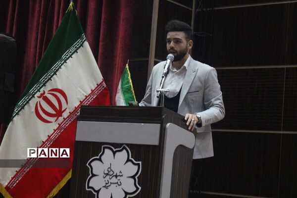 جشن میلاد حضرت محمد (ص) و امام صادق(ع) برای دهه نودی‌ها