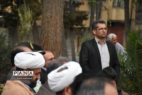 جشن بزرگ وحدت و چلچراغ آیه‌ها در پارک مرحوم دلیجانی کوهدشت