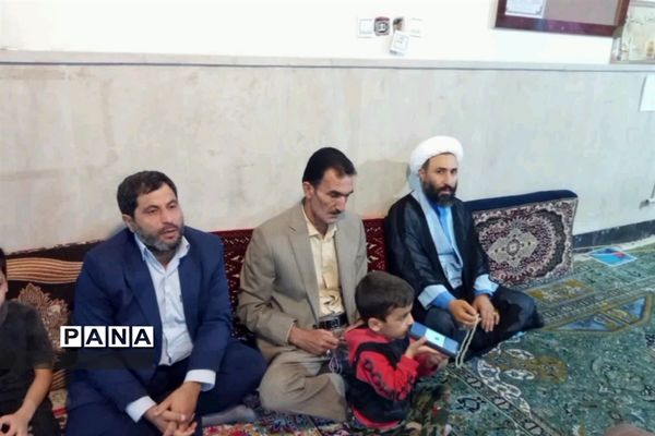 جشن هفته وحدت در مسجد صاحب‌الزمان (عج) محله حیدرخانی شهرکوهنانی‌