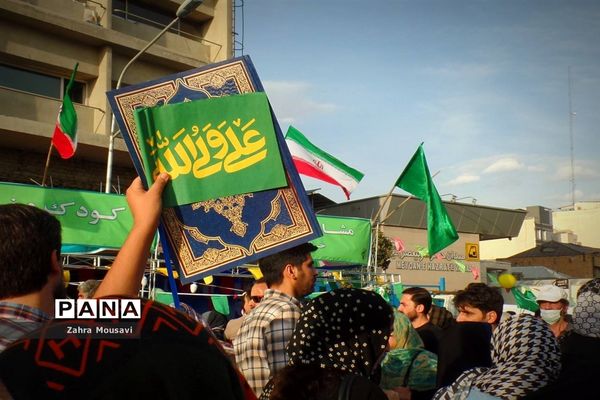 جشن بزرگ میلاد پیامبر اکرم (ص) در میدان ولیعصر