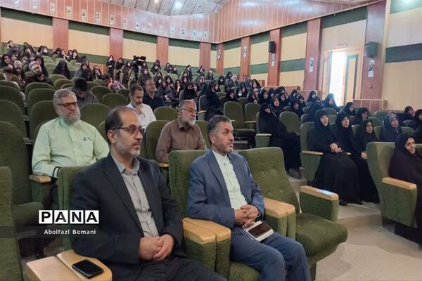 دوره آموزش تکمیلی «معلم راوی» در قم
