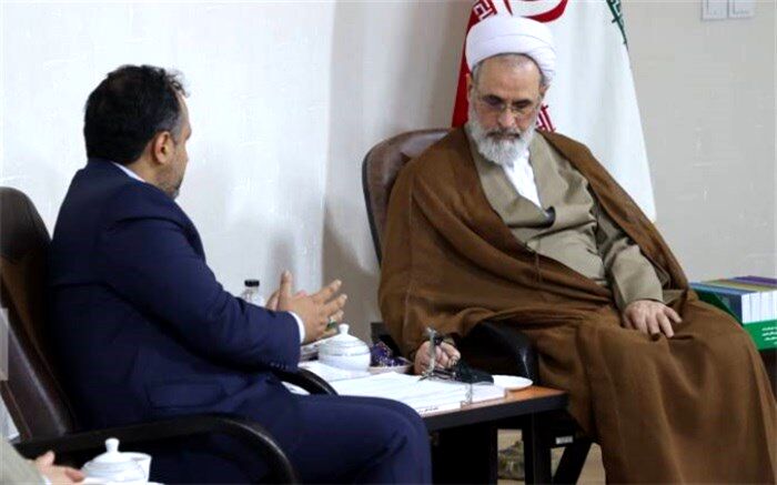 اعلام آمادگی حوزه‌های علمیه برای تقویت همکاری‌ها با تیم اقتصادی دولت