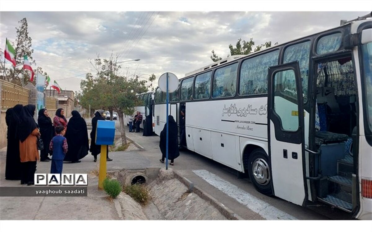 آغاز اردوهای دانش‌آموزی مدارس شهرستان فیروزه 