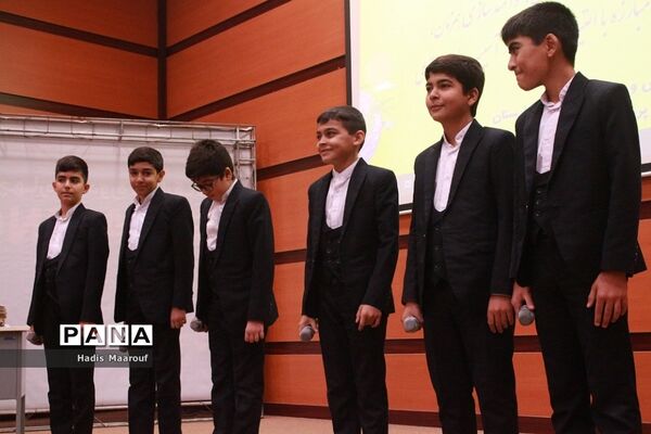 آیین تجلیل از برگزیدگان طرح‌های کارشناسی مشاوره و مراقبت در برابر آسیب‌های اجتماعی