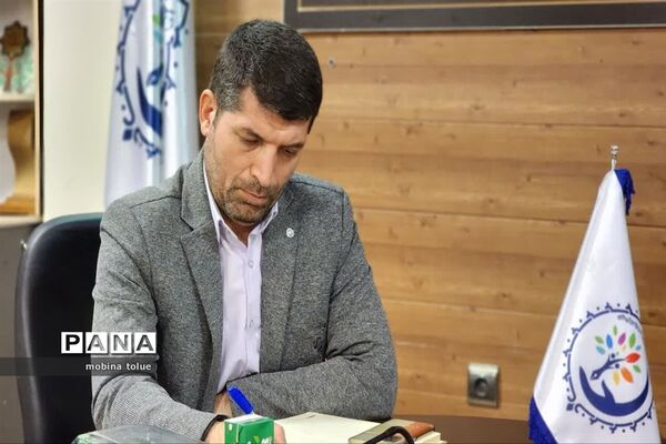 جلسه موسسان مدارس غیر دولتی  در ناحیه یک بهارستان