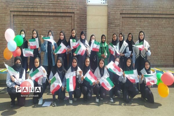طنین زنگ مقاومت در مدارس ملارد و صفادشت