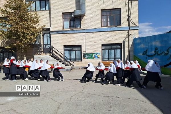 روز جهانی کودک در دبستان دخترانه سما ۲ رودهن