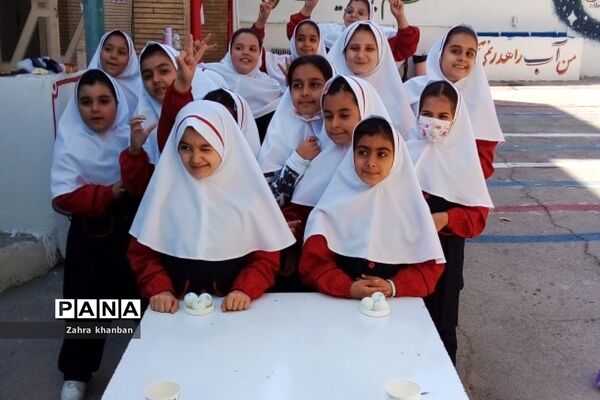 روز جهانی کودک در دبستان دخترانه سما ۲ رودهن