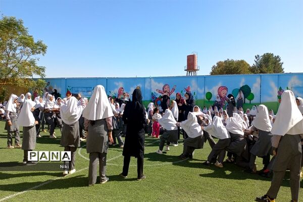 اردوی درون مدرسه‌ای در مدرسه کوثر منطقه جوادآباد