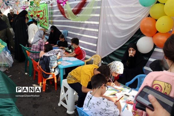 جشن بزرگ میلاد پیامبر اکرم (ص) در میدان ولیعصر تهران