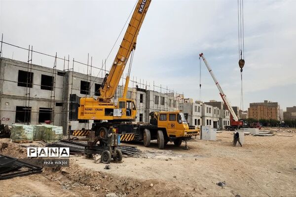 بازدید از مدارس در حال ساخت شهرستان بهارستان