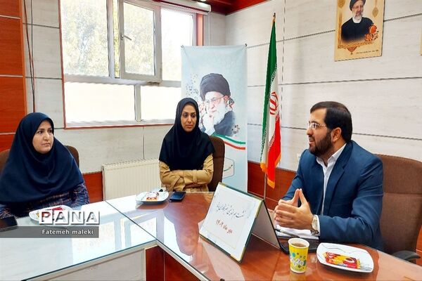 نخستین نشست هم‌اندیشی خبرنگاران پانا شهرستان ملارد در سال تحصیلی جدید