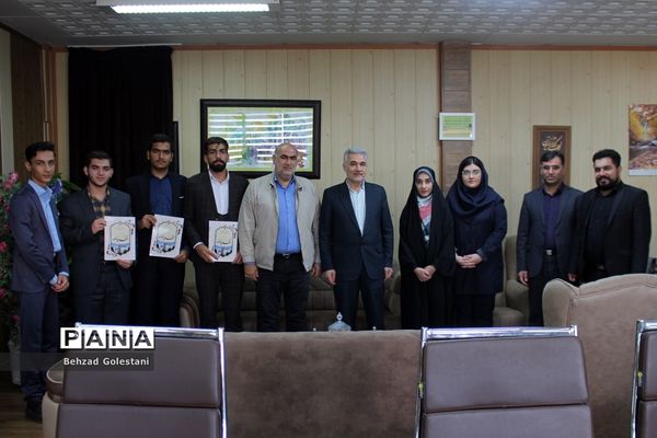 دیدار نمایندگان مجلس دانش‌آموزی با مدیرکل آموزش و پرورش آذربایجان غربی