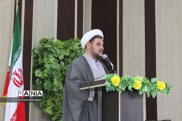 آیین تکریم و معارفه امام جمعه بخش گلستان شهرستان بهارستان