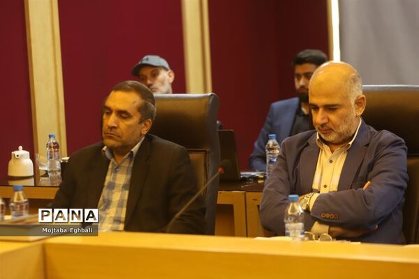 دیدار رئیس شورای شهر اسلامی شهر تهران با مهمانان اجلاس یادواره محمد الدوره