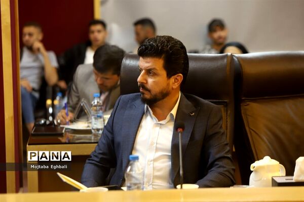 دیدار رئیس شورای شهر اسلامی شهر تهران با مهمانان اجلاس یادواره محمد الدوره