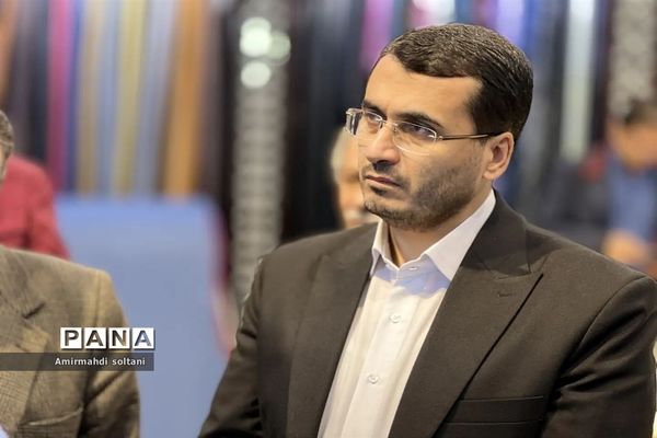 بازدید از کارخانه چرم و نساجی تبریز