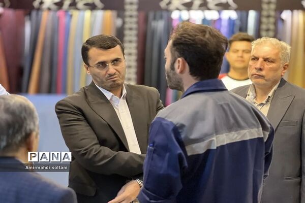 بازدید از کارخانه چرم و نساجی تبریز