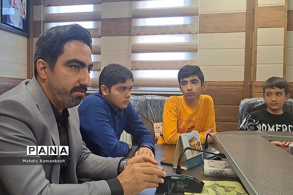 اجرای طرح هــر مدرســـه یک خبرنــــگار در پاکدشت