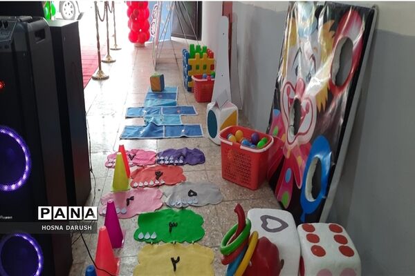رونمایی از اولین تابلو سر در مراکز کودکستانی کشور در مشهد الرضا(ع)
