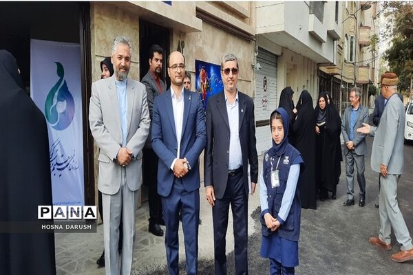 رونمایی از اولین تابلو سر در مراکز کودکستانی کشور در مشهد الرضا(ع)