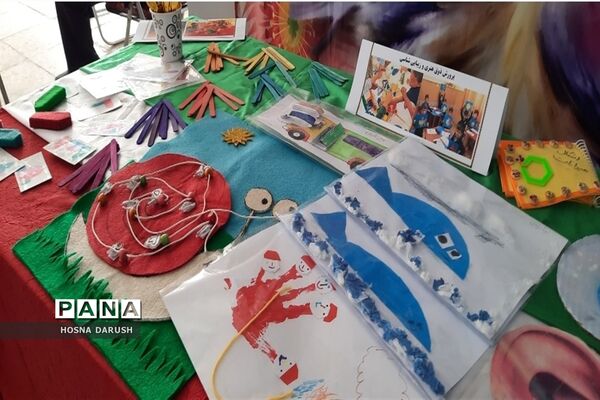 رونمایی از اولین تابلو سر در مراکز کودکستانی کشور در مشهد الرضا(ع)