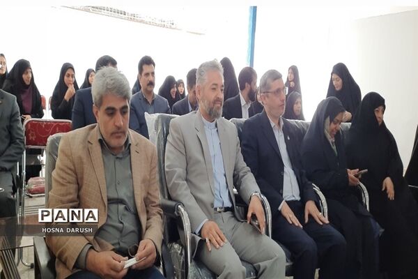 رونمایی از اولین تابلو سر در مراکز کودکستانی کشور در مشهد الرضا(ع)