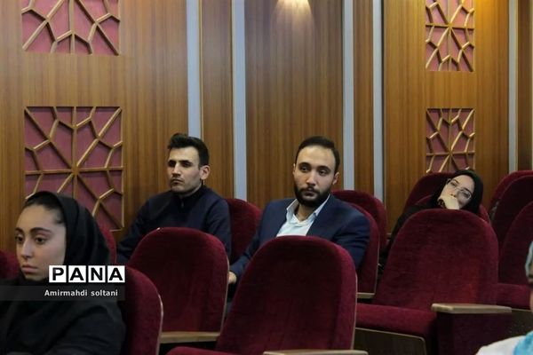 محفل شاعرانه حوزه هنر