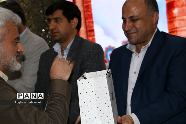 همایش بزرگ یاوران وقف در صفادشت