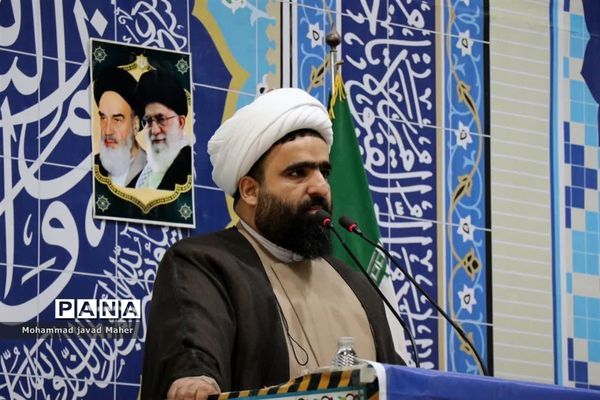 اقامه نماز جمعه در شهرستان قدس