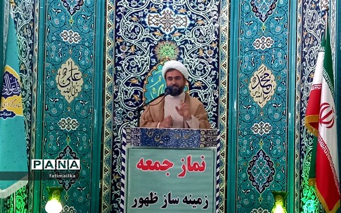 نیروی انتظامی، در خدمت مردم، کنار مردم، پشتیبان و پناه مردم است