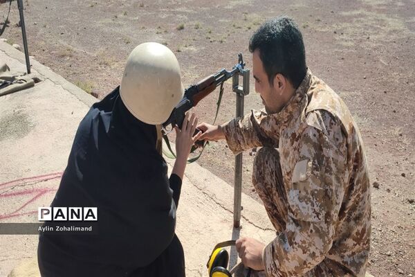 آموزش یگان بسیج و میدان تیر شهرستان رباط‌کریم