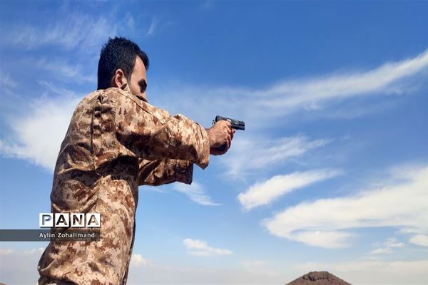 آموزش یگان بسیج و میدان تیر شهرستان رباط‌کریم