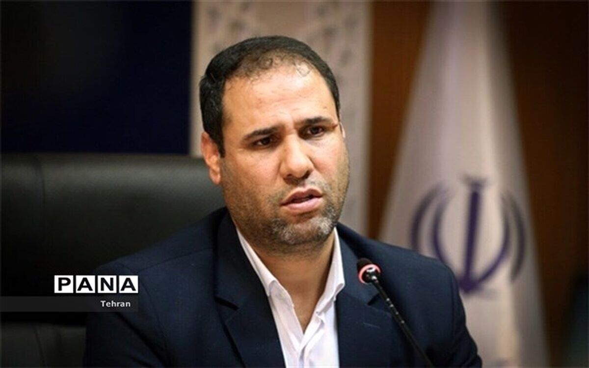 دلیل نبود معلم دیر اعلام شدن ظرفیت‌ها بود، این مشکل به‌زودی برطرف خواهد شد