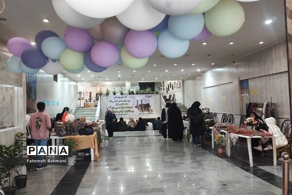 نمایشگاه توانمندی‌های روستایی در شهرستان محلات