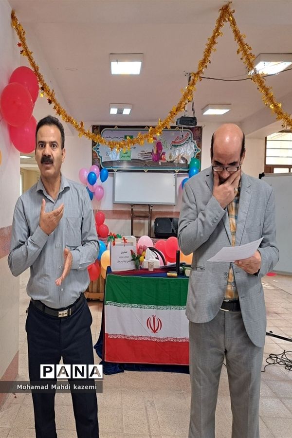 انتخابات انجمن اولیا و مربیان مجتمع آموزشی سروش