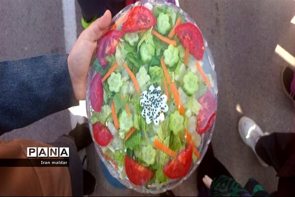 جشنواره صبحانه سالم در دبستان لطیفه