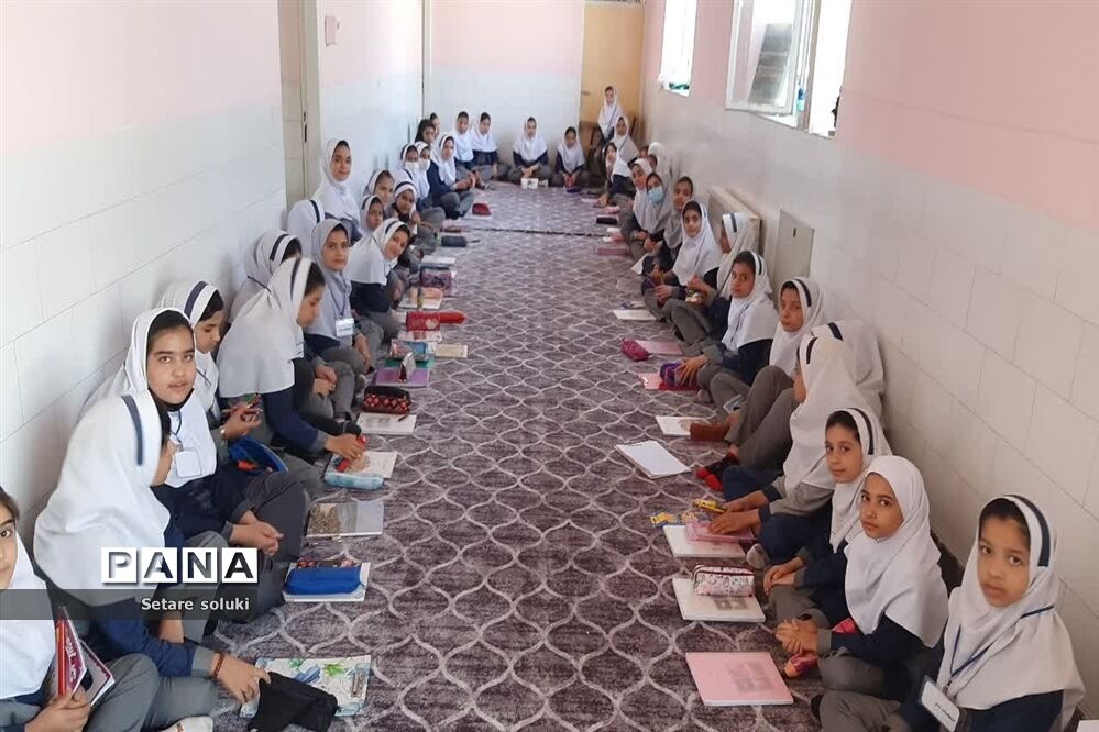 جشن روز کودک و جمع دوستانه دانش‌آموزی