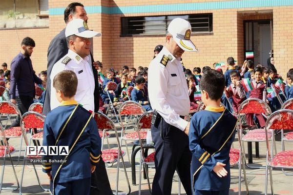 افتتاحیه دبستان پسرانه انجامی با ۷۰۰ دانش‌آموز