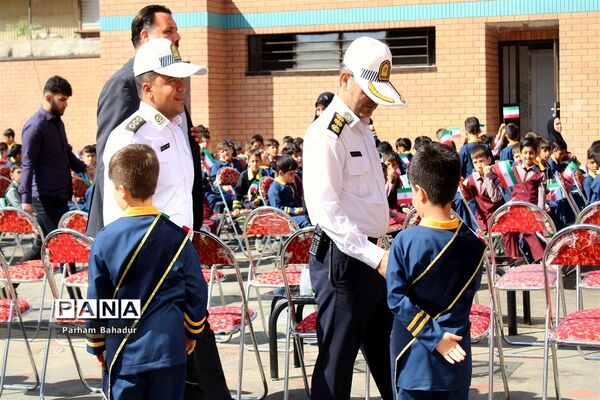 افتتاحیه دبستان پسرانه انجامی با ۷۰۰ دانش‌آموز