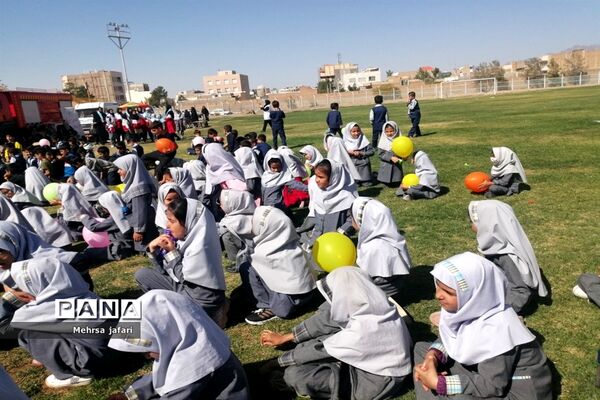 جشن روز جهانی کودک در ورزشگاه آزادی