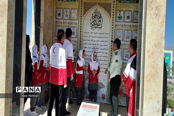 تجلیل به‌مناسبت هفته نیروی انتظامی شهرستان مانه وسملقان