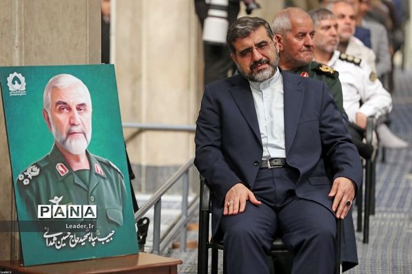 دیدار دست‌اندرکاران کنگره ملی شهدای همدان با مقام معظم رهبری