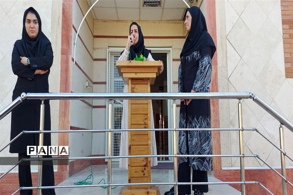 نواختن زنگ مقاومت در حمایت از مردم مظلوم فلسطین در دبیرستان شهید باهنر ورامین